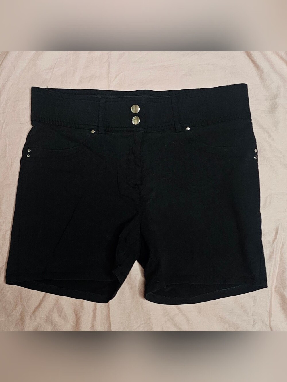 89th & Madison Black High-Waist Button-Front Shorts Stretch Petite 10P